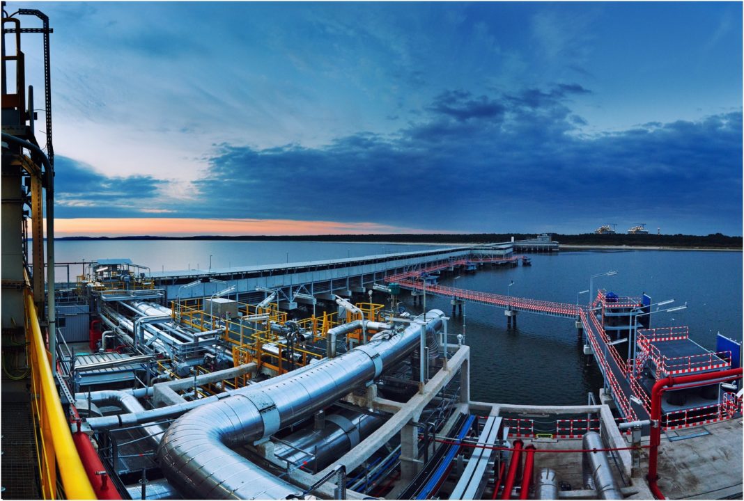 Terminal-LNG-w-Świnoujściu_5
